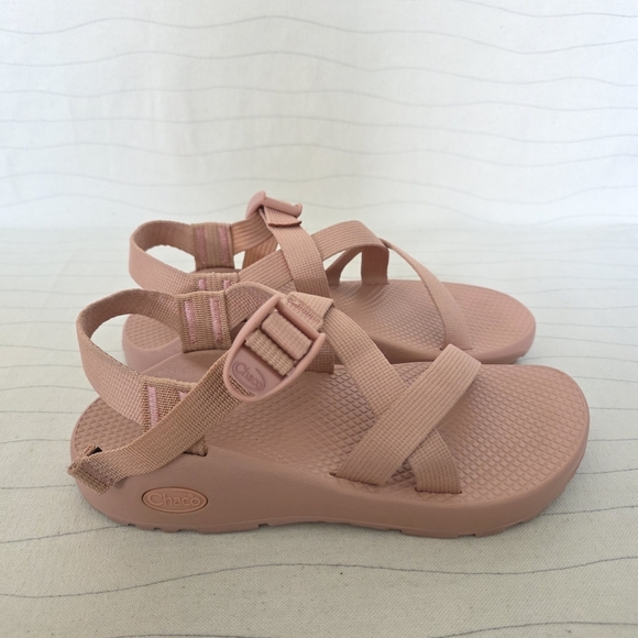 Chaco Womens Classic Z Strap Blush Pink Adjustable Outdoor Hiking Sandals Size 6 - Picture 1 of 10
